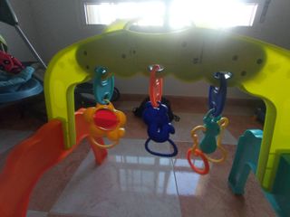 Mesa actividades musical Chicco