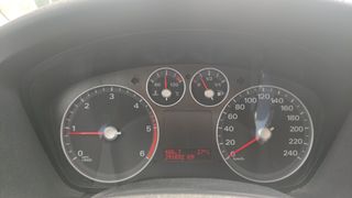 Ford Focus 1 8 TDci 115cv SOLO 3.500€