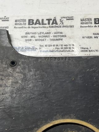 Faldones traseros goma Austin Victoria