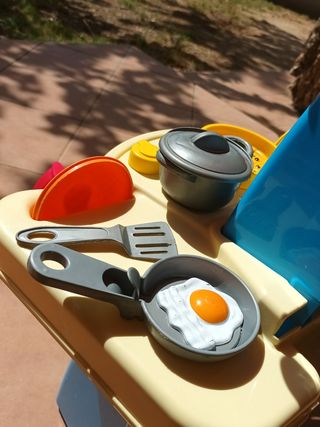 Cocina de juguete. Juego para niños