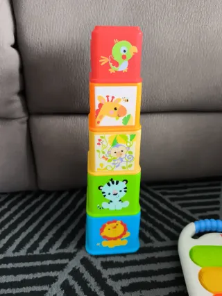 Juguetes fisher price y otros