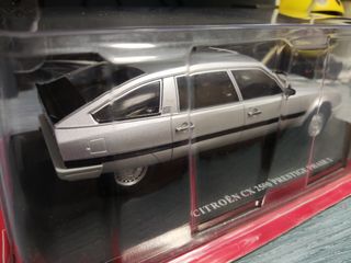 Citroen CX 2500 Prestitge 1:24