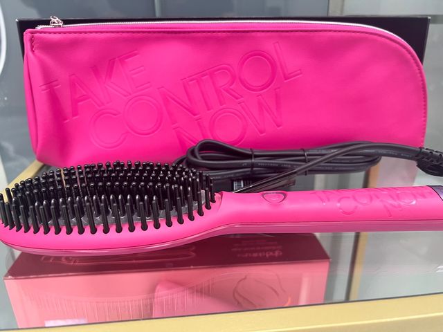 Cepillo Glide rosa de GHD