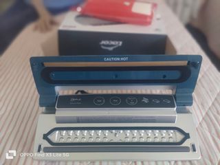 Máquina de envasar embutidos de color