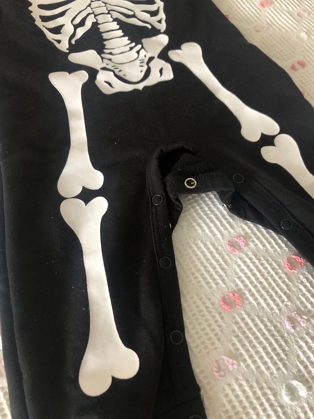 lote dos disfraces de bebe 6-12 meses