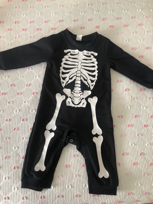 lote dos disfraces de bebe 6-12 meses