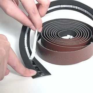 CINTA MANILLAR CARRETERA TEXTURA CUERO