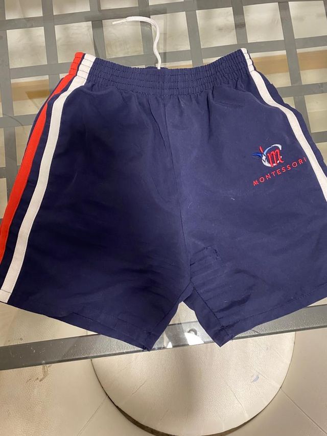 Camiseta y pantalón chandal Montessori Zaragoza