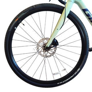 Giant Revolt 1 Bicicleta Gravel GRX carril montaña