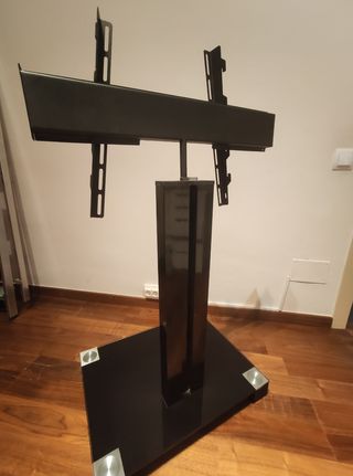 Soporte de pie para TV con ruedas