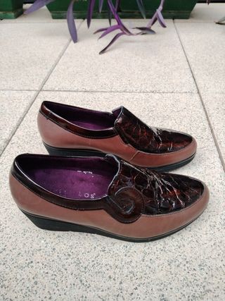 Zapatos marrones marca Pitillos núm 38