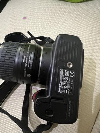 Cámara digital NIKON