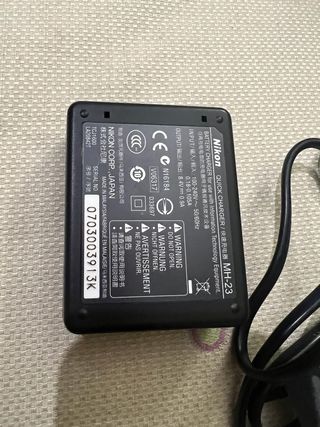 Cámara digital NIKON