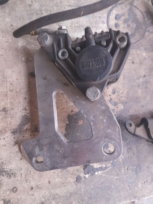 Freno trasero ducati darmah 900