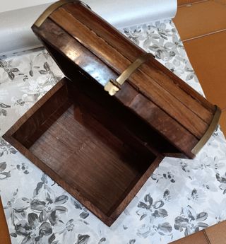 Baúl de madera