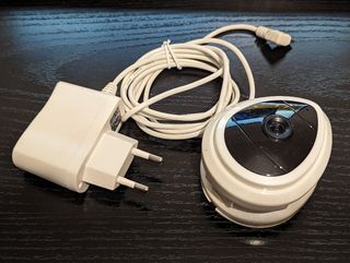 Cámara de vigilancia WiFi 720p. Para piezas.