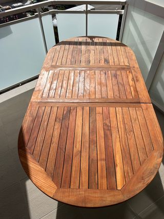 Conjunto mesa y sillas de Teca