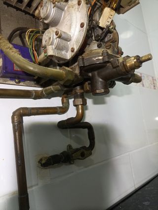 reparación e instalación de calentadores de gas de