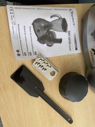 Licuadora universal con batidora y centrífuga