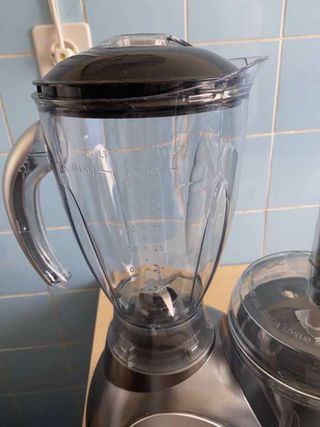 Licuadora universal con batidora y centrífuga