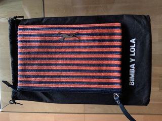 Bolso de mano Bimba y Lola. 25x17