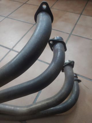 ESCAPE GSXR 750 1100.