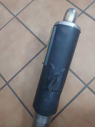 ESCAPE GSXR 750 1100.