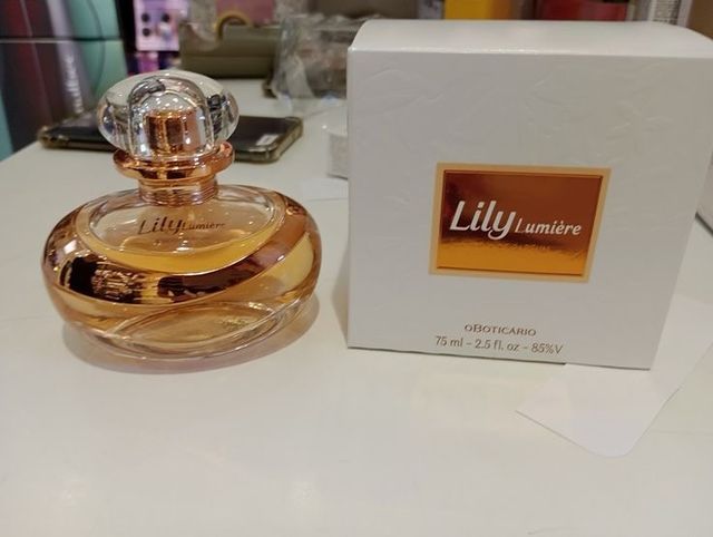 Lily Lumière Eau de Parfum