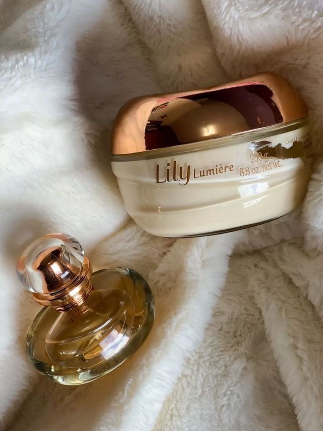 Lily Lumière Eau de Parfum