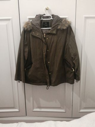 parka corta