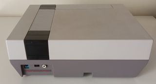 Consola Nintendo NES+Cableado+1Mando