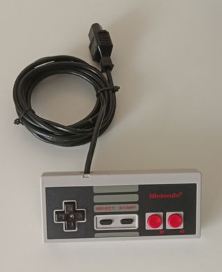 Consola Nintendo NES+Cableado+1Mando