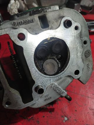 Culata Piaggio 125 3 valvulas