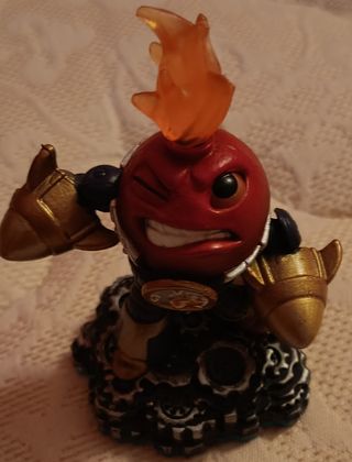 LOTE 7 FIGURAS SKYLANDERS