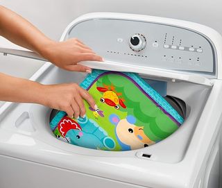 GIMNASIO bebe Fisher Price + Zorrito musical Rojo