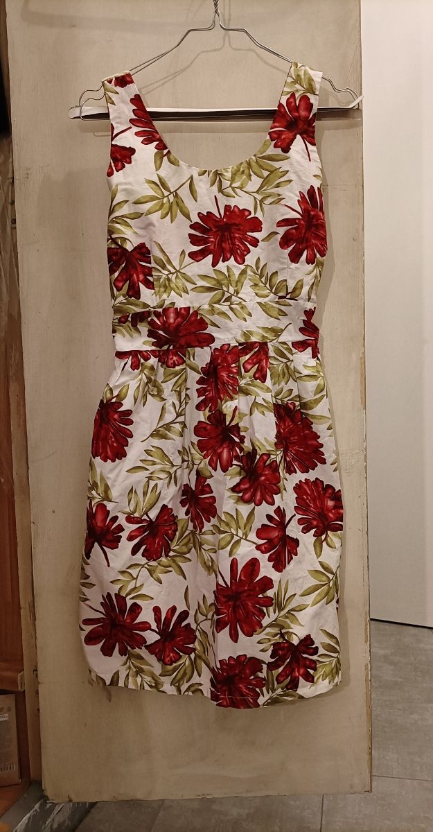 Vestito estivo a fiori taglia S