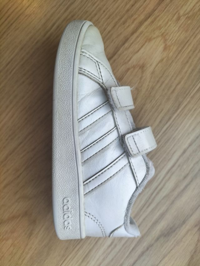 Deportivos Adidas niña, 26 blancos