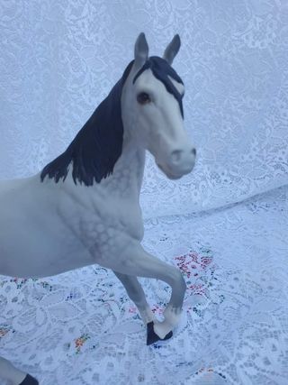 Cavallo in porcellana Spirit of the Wind, Beswick