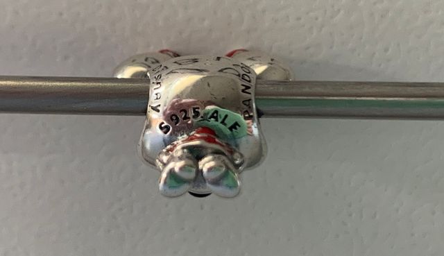 Charm Minnie muñeca