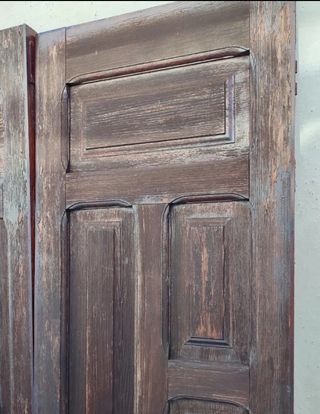Puerta madera antigua