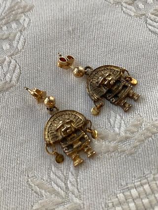 Pendientes etnicos precolombinos chapado oro