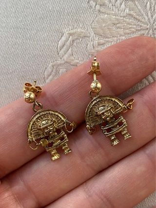 Pendientes etnicos precolombinos chapado oro
