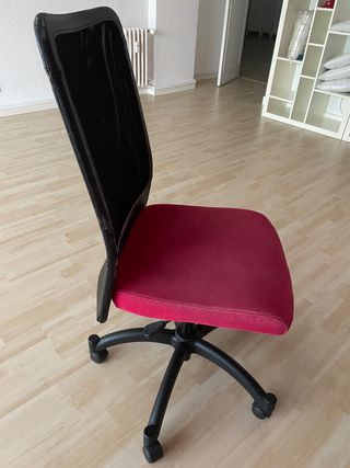 Silla oficina fucsia