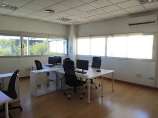 Puestos de oficina (coworking) en Jerez
