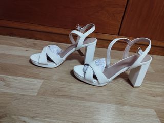 Sandalias blancas plataforma