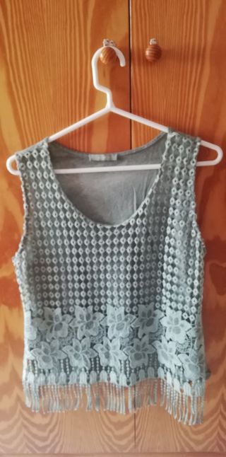 Camiseta troquelada, talla 40