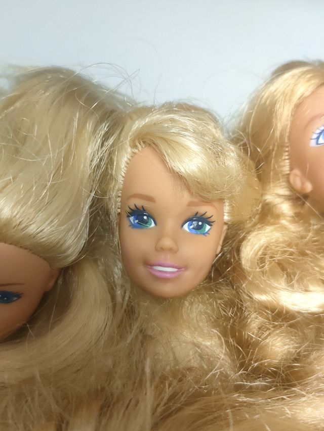 CABEZAS DE BARBIE DIFERENTES ÉPOCAS