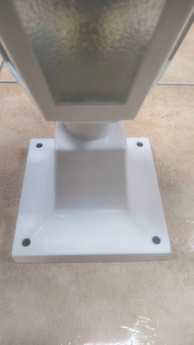 FAROLA ALUMINIO SOBREMURO CRISTHER