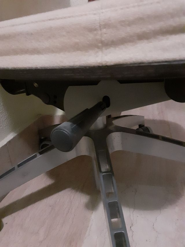 poltrona professionale ergonomica girevole