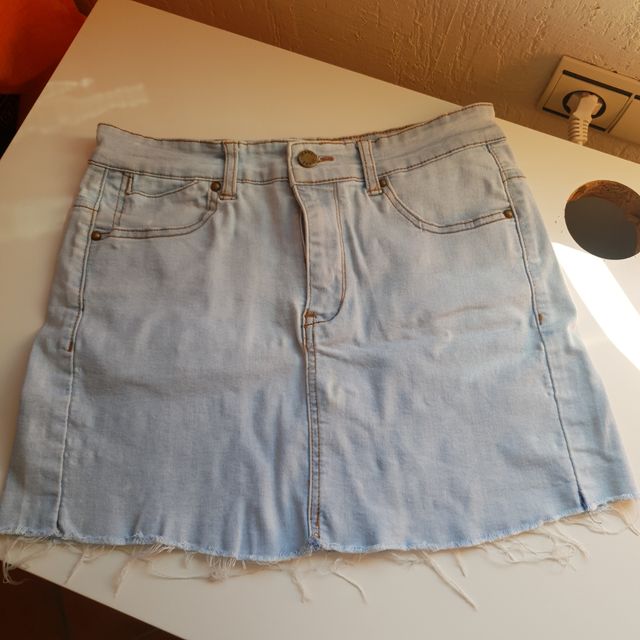FALDA VAQUERA CORTA